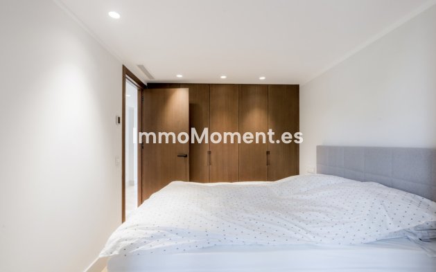 Wiederverkauf - Wohnung - Marbella - Nueva Andalucía