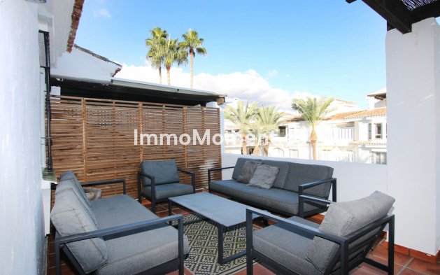 Revente - Appartement - Marbella - Nueva Andalucía