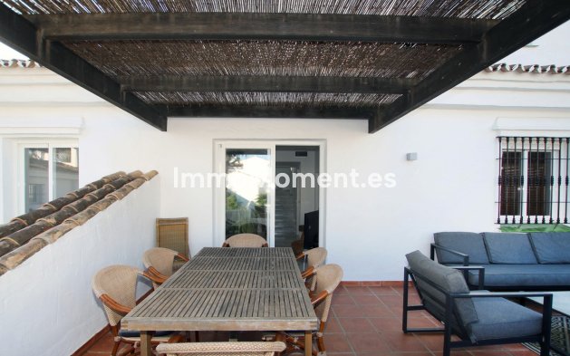 Revente - Appartement - Marbella - Nueva Andalucía