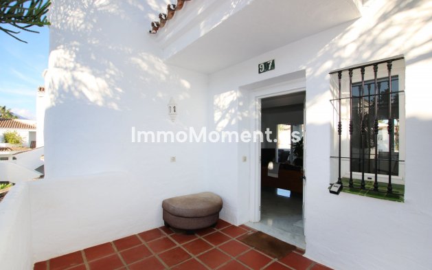 Revente - Appartement - Marbella - Nueva Andalucía