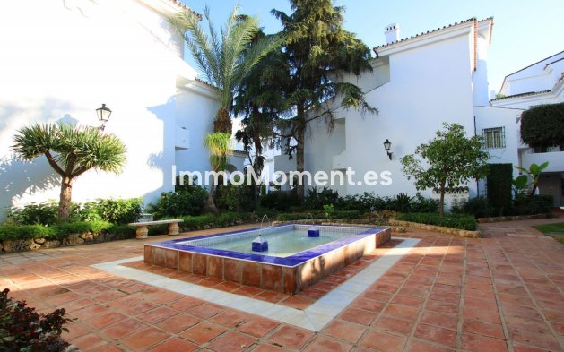Revente - Appartement - Marbella - Nueva Andalucía