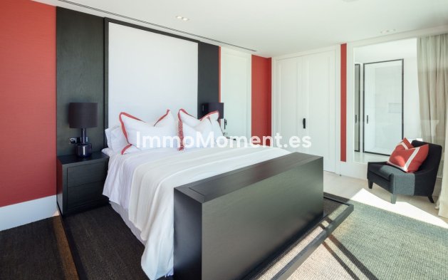 Resale - Villa - Benahavís - La Quinta