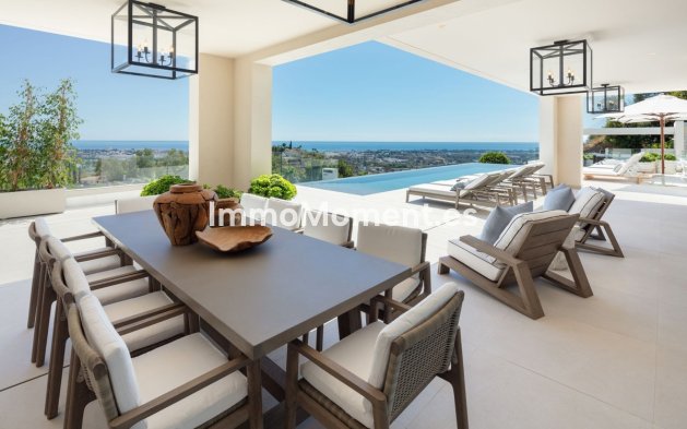 Resale - Villa - Benahavís - La Quinta