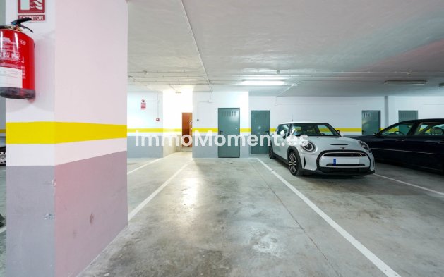 Resale - Apartment - Benahavís - Monte Halcones