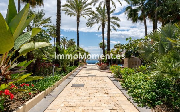 Wiederverkauf - Wohnung - Estepona  - Estepona Centro