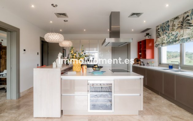 Reventa - Villa - Benahavís - Benahavís Centro