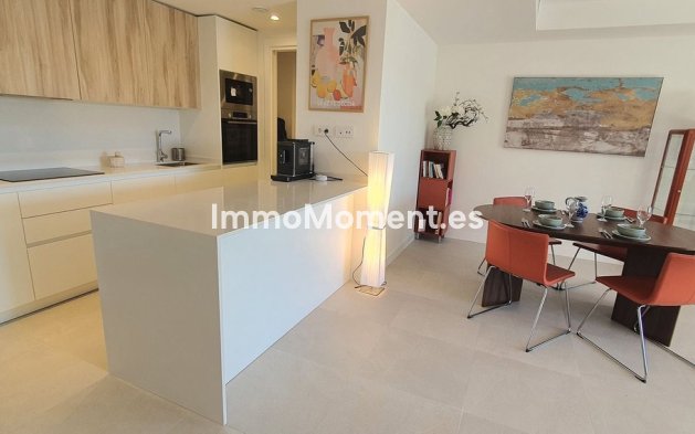Revente - Appartement - Estepona  - Estepona Centro