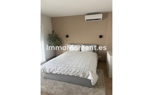 Revente - Maison mitoyenne - Estepona  - Atalaya