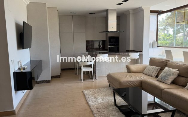 Wiederverkauf - Wohnung - Estepona  - Estepona Centro