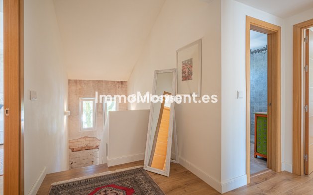 Wiederverkauf - Villa - Marbella - Nueva Andalucía