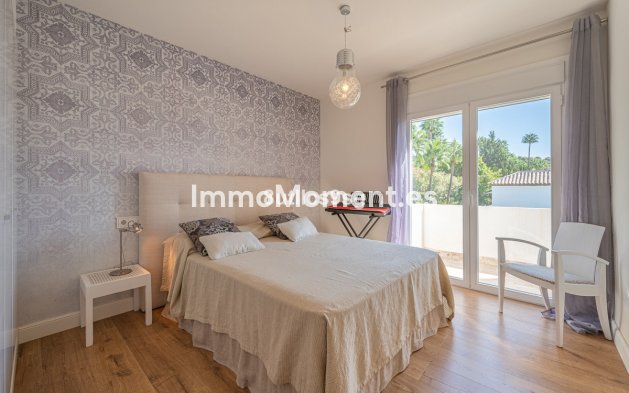 Wiederverkauf - Villa - Marbella - Nueva Andalucía