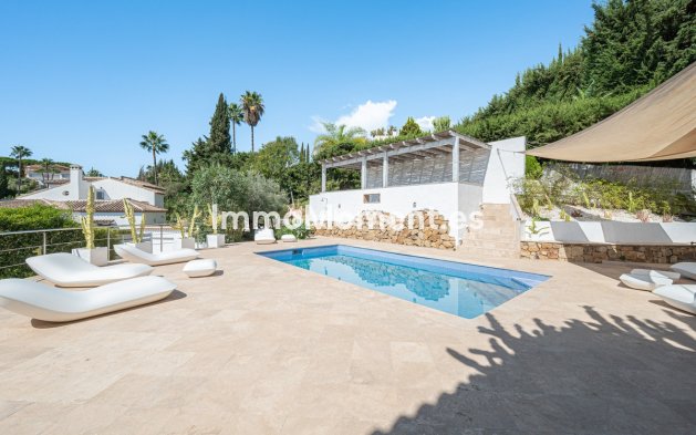 Wiederverkauf - Villa - Marbella - Nueva Andalucía