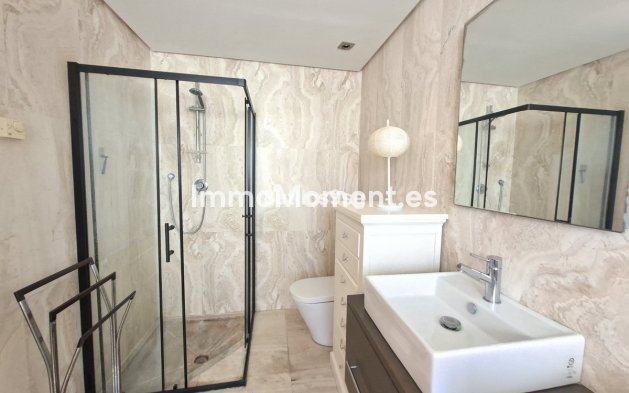 Wiederverkauf - Reihenhaus - Manilva