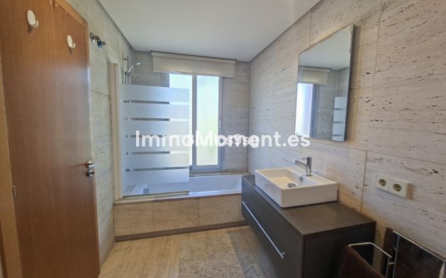 Wiederverkauf - Reihenhaus - Manilva