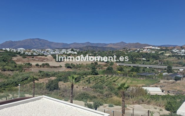 Revente - Appartement - Estepona  - Estepona Centro