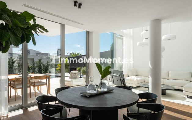 Wiederverkauf - Villa - Marbella - Sierra Blanca