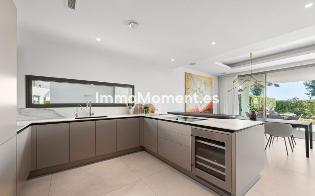 Wiederverkauf - Villa - Marbella - Nueva Andalucía