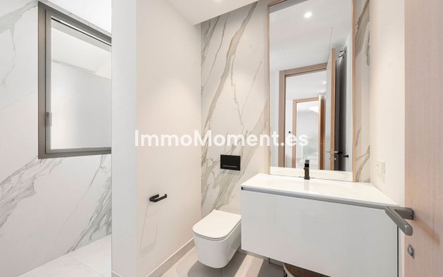 Wiederverkauf - Villa - Marbella - Nueva Andalucía