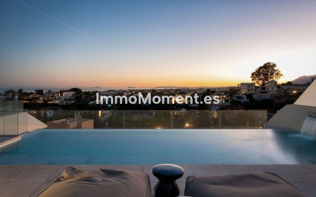 Wiederverkauf - Villa - Marbella - Nueva Andalucía