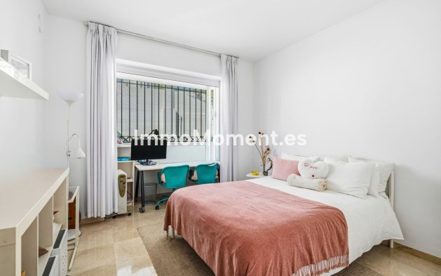 Wiederverkauf - Villa - Marbella - Aloha