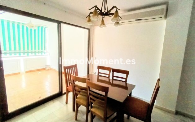 Revente - Appartement - Torremolinos - La Carihuela