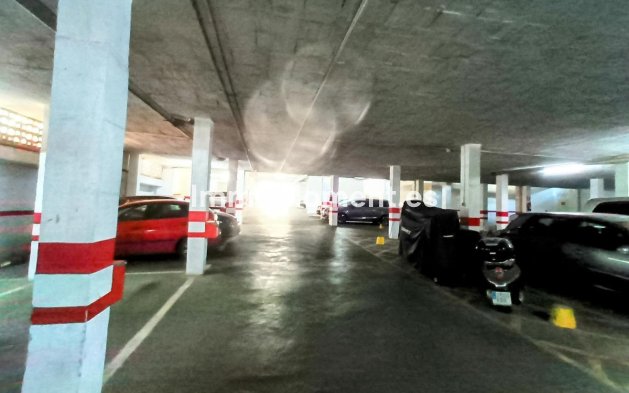 Revente - Appartement - Torremolinos - La Carihuela