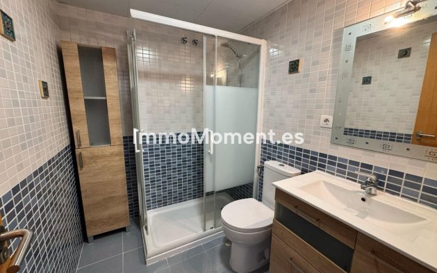 Revente - Appartement - Málaga - Teatinos