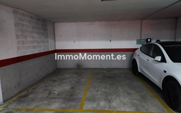 Revente - Appartement - Málaga - Teatinos