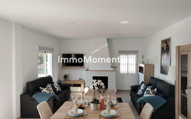 Resale - Villa - Benalmadena - Benalmadena Centro