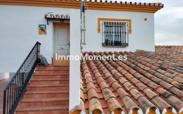 Resale - Villa - Benalmadena - Benalmadena Centro