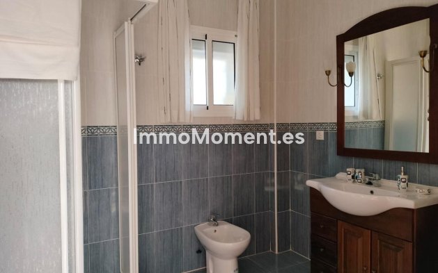 Resale - Villa - Benalmadena - Benalmadena Centro