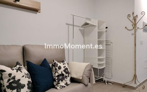 Resale - Villa - Benalmadena - Benalmadena Centro