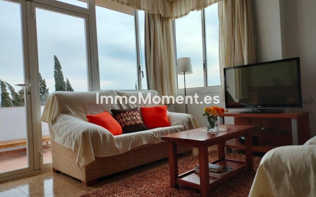 Resale - Villa - Benalmadena - Benalmadena Centro