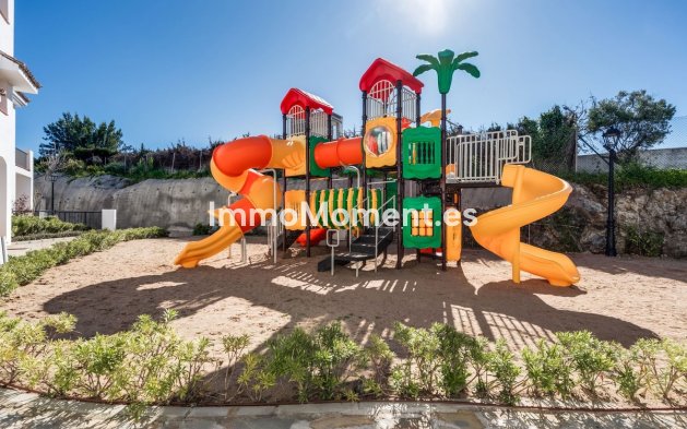 Resale - Apartment - El Paraiso - New Golden Mile