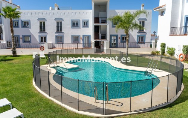 Resale - Apartment - El Paraiso - New Golden Mile