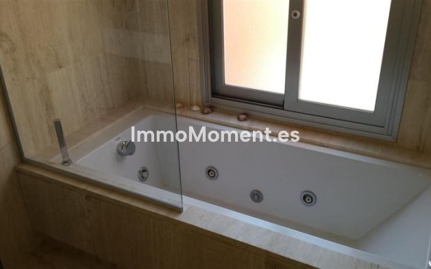 Revente - Maison mitoyenne - Manilva - Manilva Centro