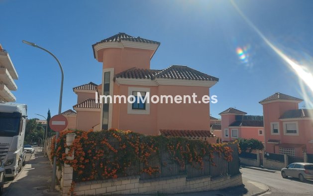 Resale - Villa - Manilva - San Luis de Sabinillas