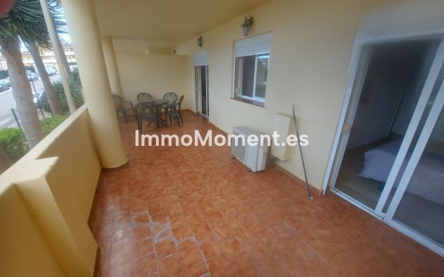 Resale - Apartment - Manilva - La Duquesa