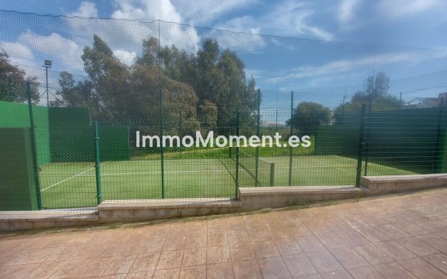 Resale - Apartment - Manilva - La Duquesa