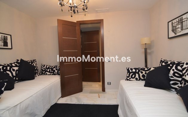 Wiederverkauf - Wohnung - Marbella - Puerto Banús