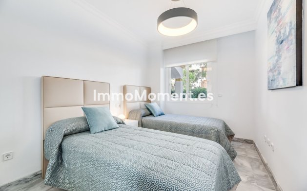 Wiederverkauf - Wohnung - Marbella - Nueva Andalucía