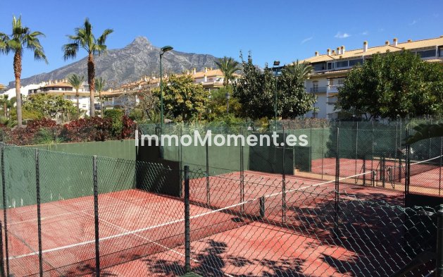 Wiederverkauf - Wohnung - Marbella - Nueva Andalucía