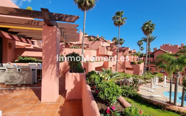 Wiederverkauf - Wohnung - Estepona  - Estepona Centro