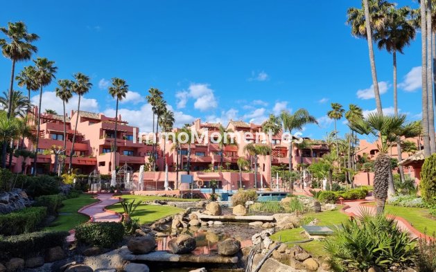 Wiederverkauf - Wohnung - Estepona  - Estepona Centro