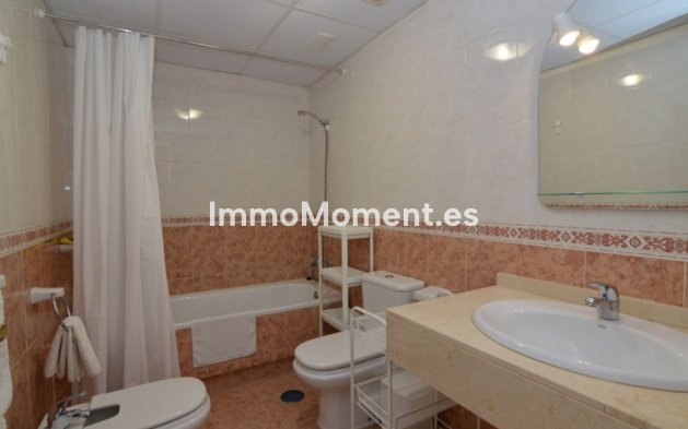 Wiederverkauf - Wohnung - Marbella - Nueva Andalucía