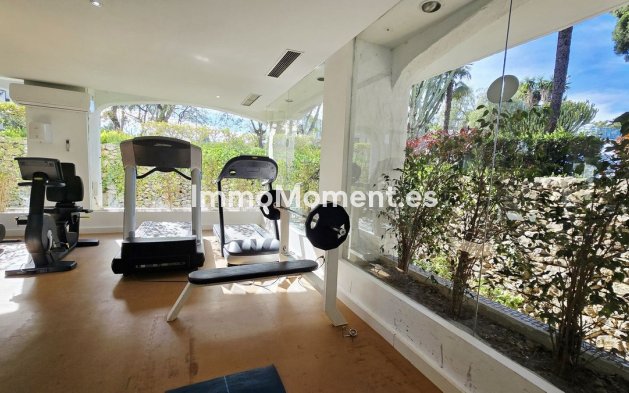 Wiederverkauf - Wohnung - Marbella - Puerto Banús