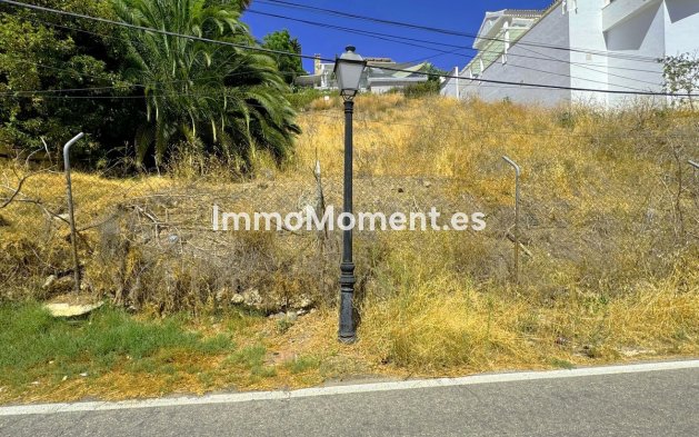 Bestaande woning - Grond - Marbella - Nueva Andalucía