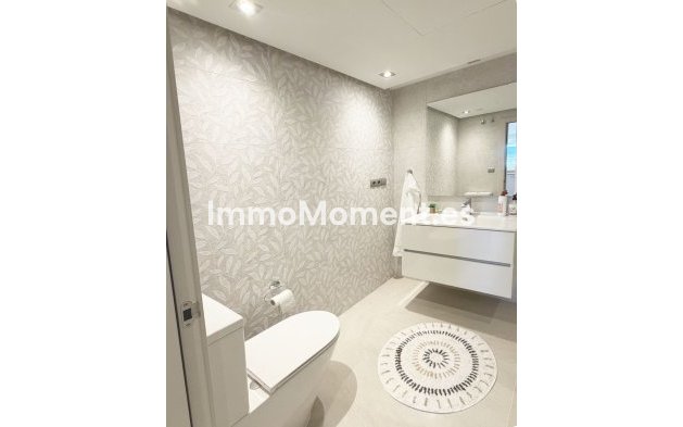 Resale - Apartment - Mijas - La Cala Golf