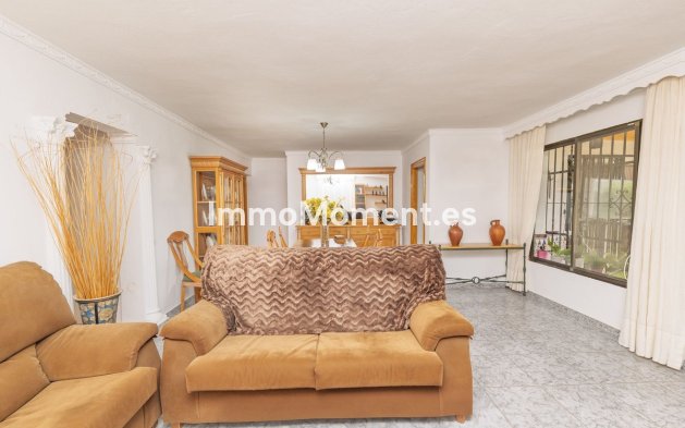 Resale - Villa - Marbella - Las Chapas