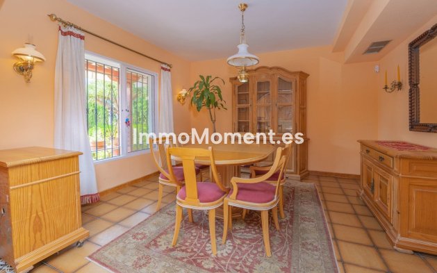 Reventa - Villa - Marbella - Marbella Centro